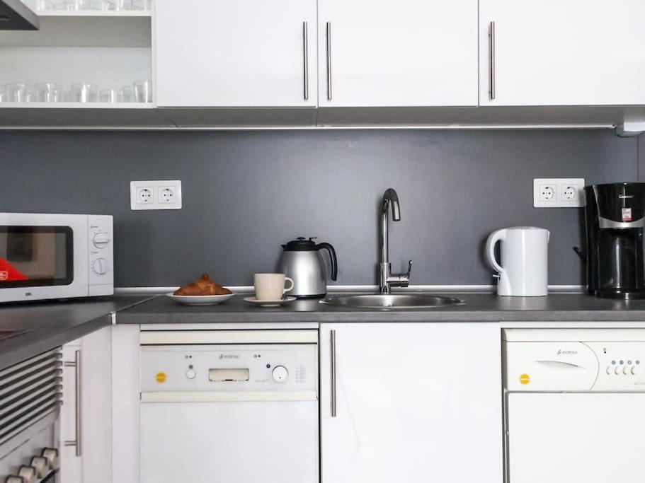 Apartamento En Puerta Del Sol 2 مدريد المظهر الخارجي الصورة
